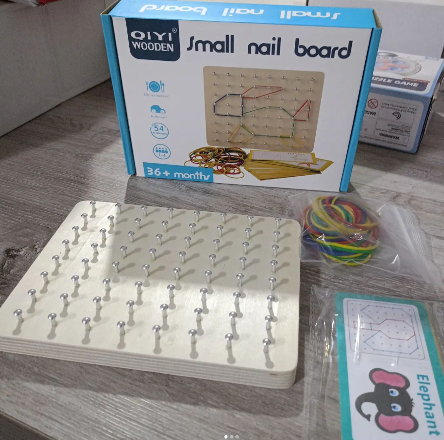 Tablero Geométrico Montessori de Madera